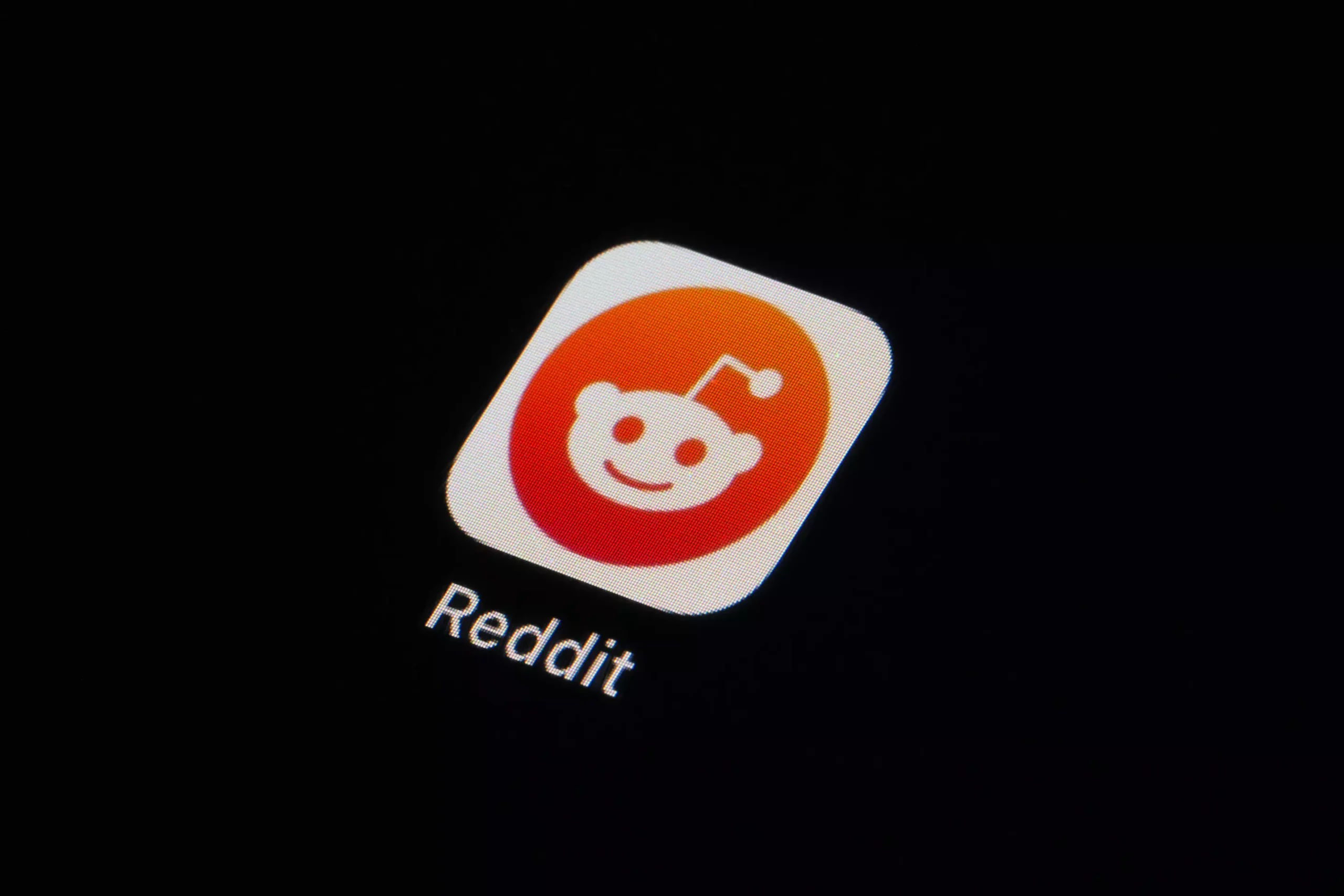 Reddit Faces Federal Trade Commission Inquiry Over AI Data Licensing