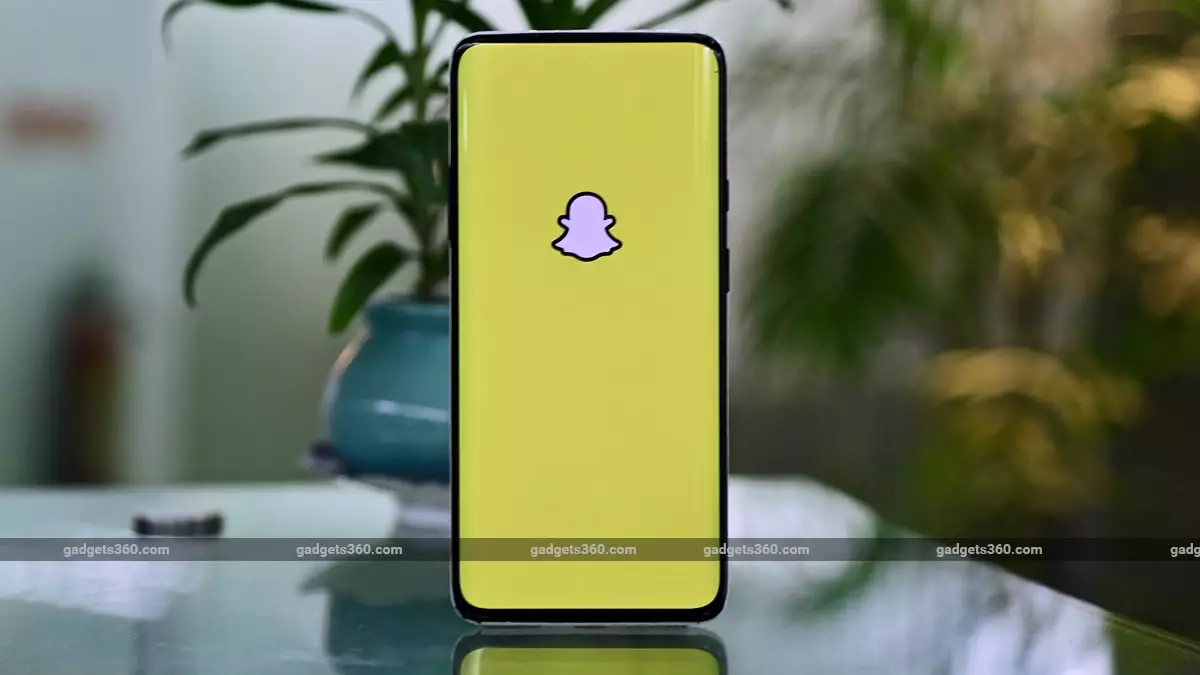 Celebrate Holi 2024 with Snapchat’s New AR Pichkari Lens