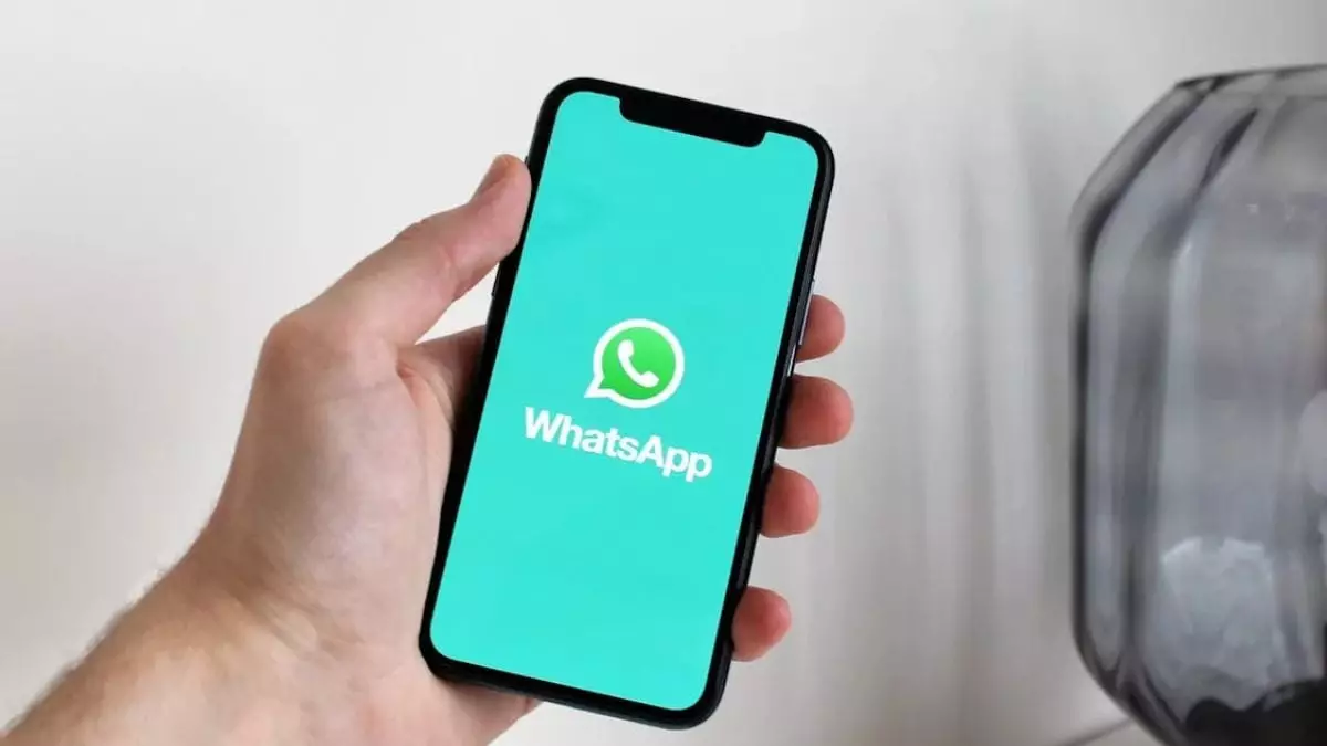 WhatsApp Introduces Longer Voice Status Updates Feature