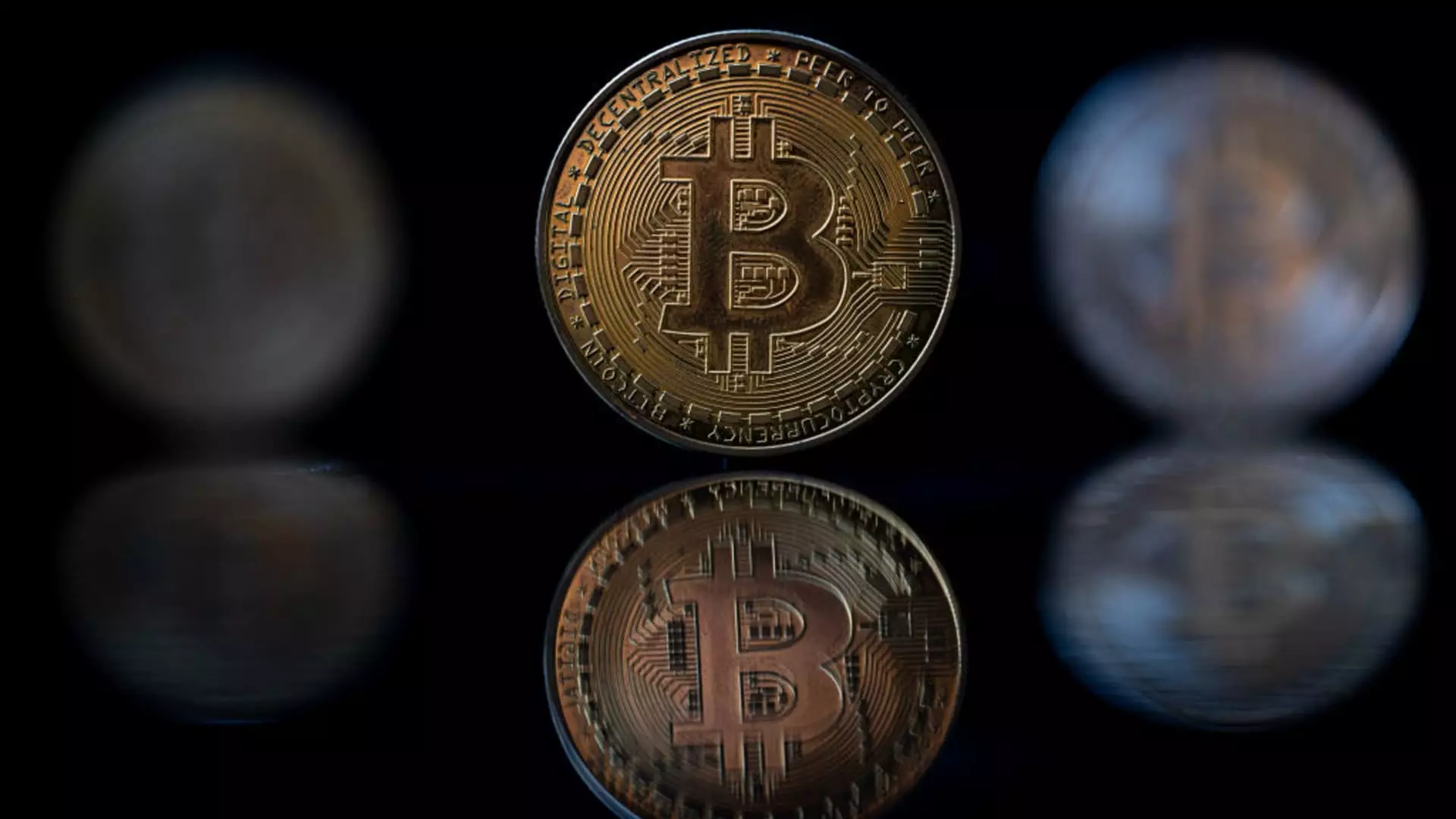 Cautious Advisors Slowly Embracing Bitcoin ETFs