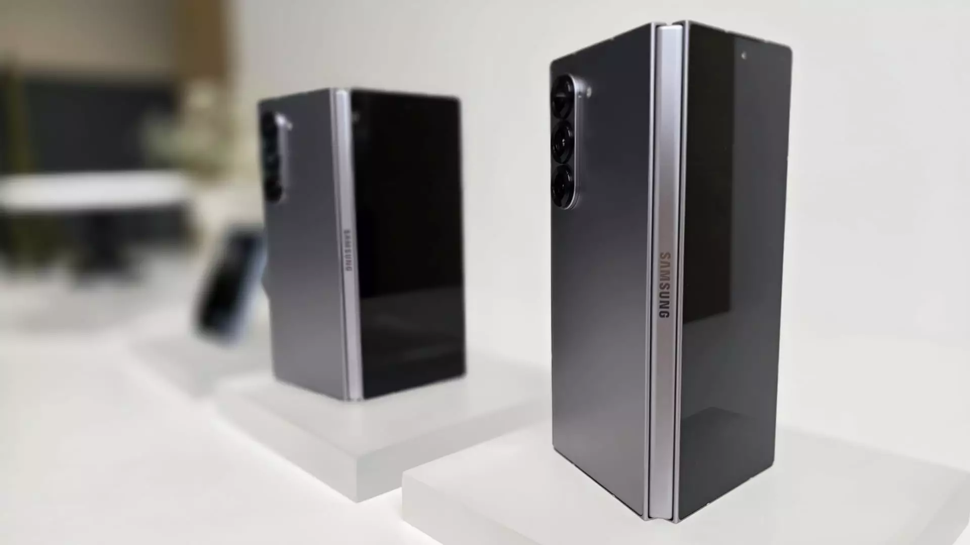 Critically Analyzing Samsung’s Latest Foldable Smartphones Launch