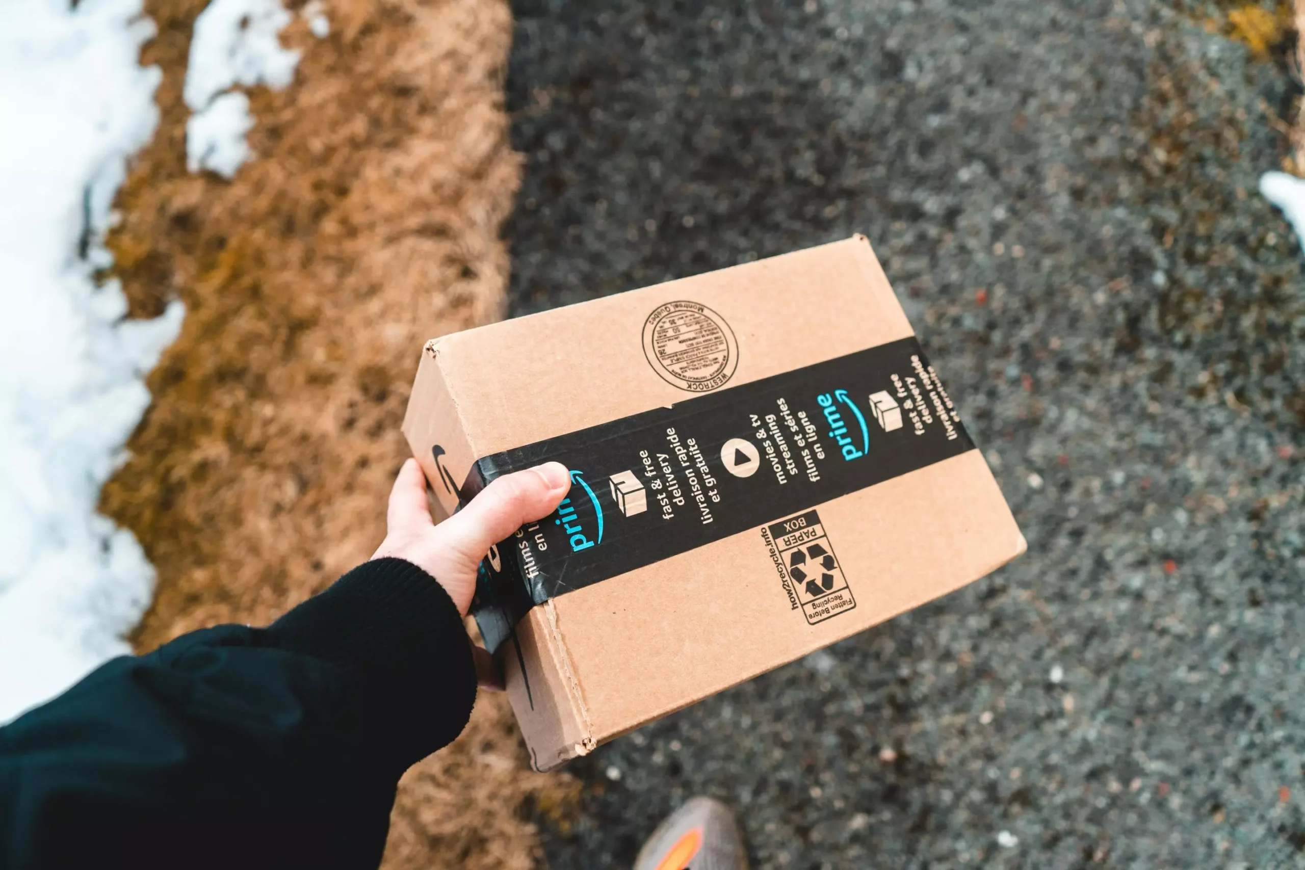 The Legal Battle between Amazon and Delivery Workers