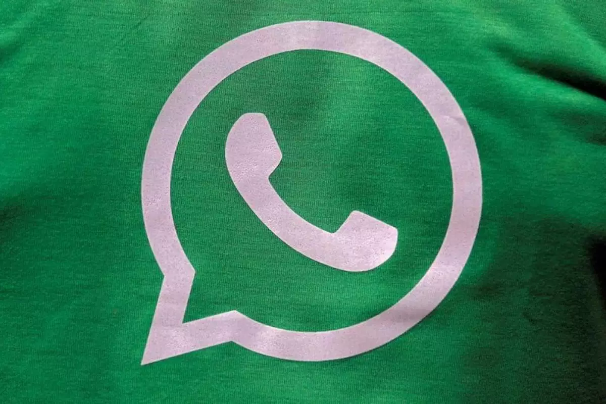 Critique of WhatsApp’s New Third-party Chats Feature