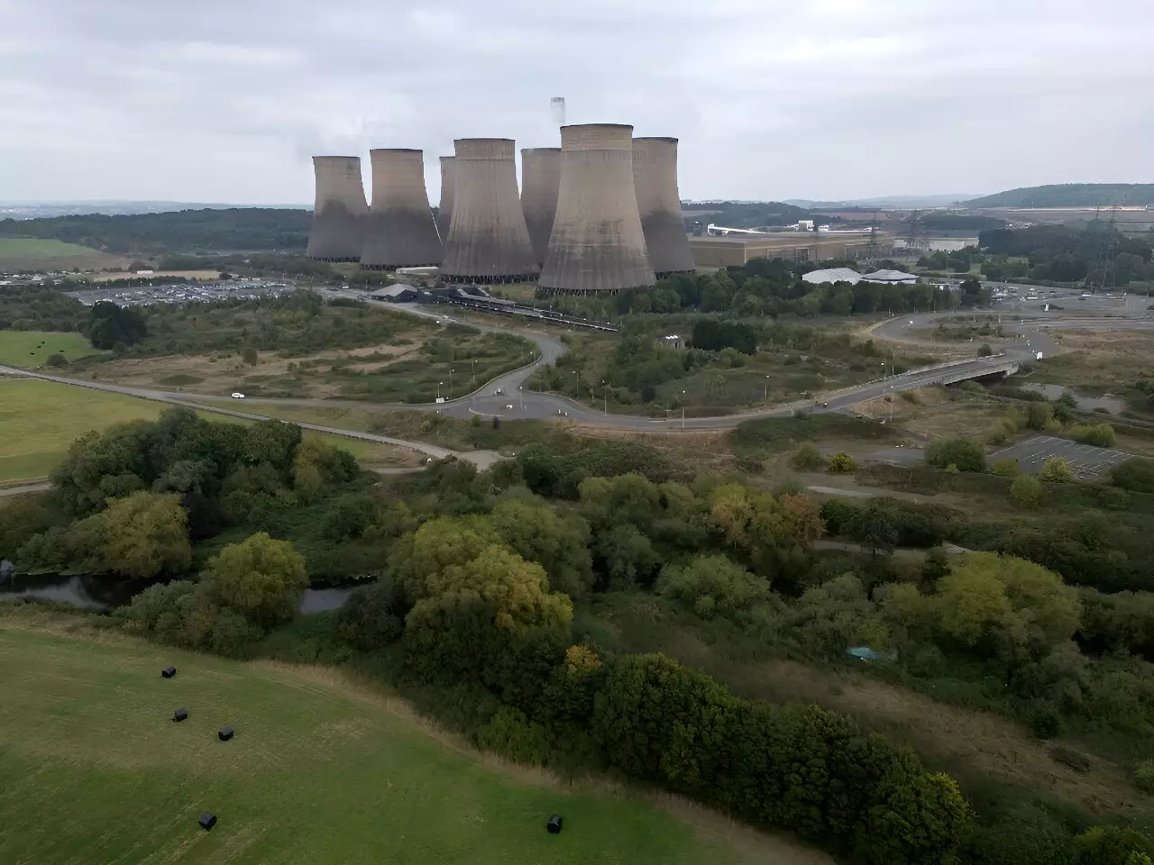 Coal’s Final Curtain in the UK: A New Chapter for Renewable Energy