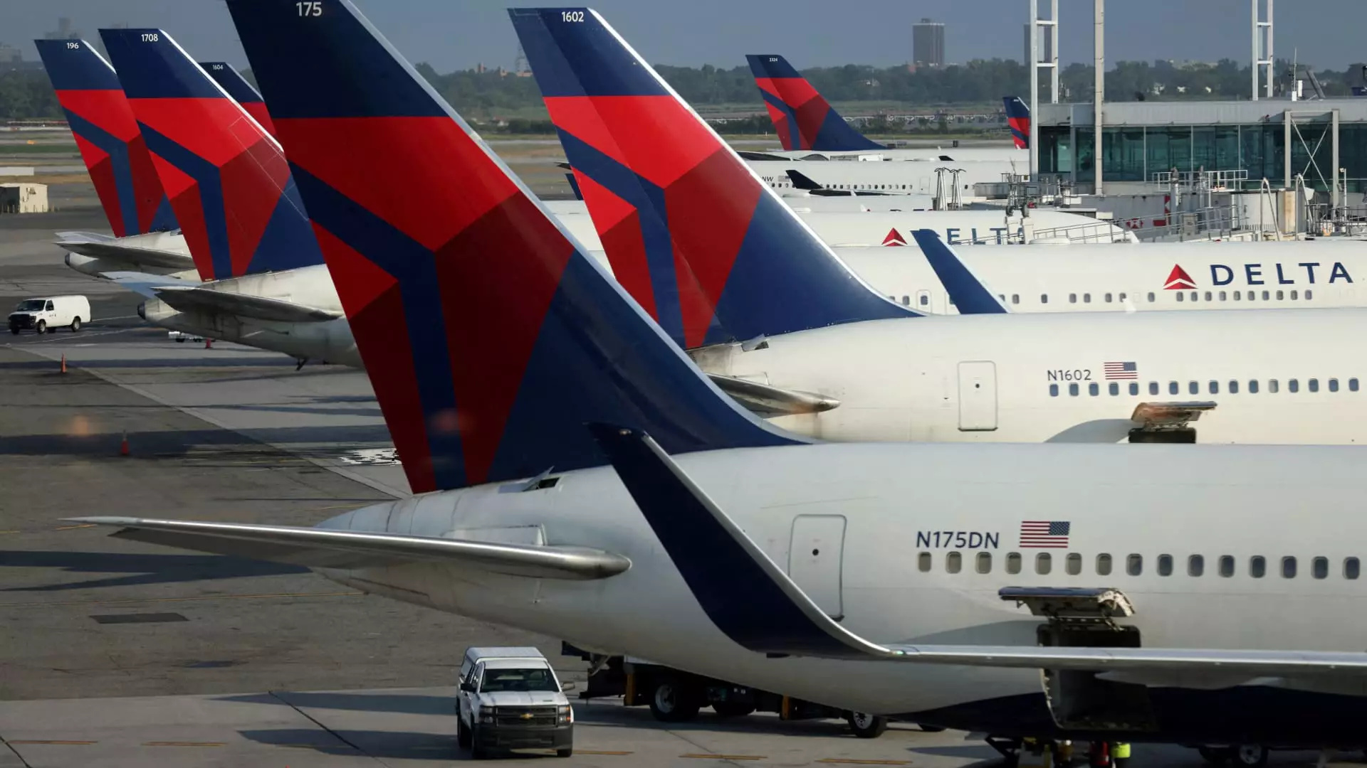 Delta Air Lines vs. CrowdStrike: A Legal Battle Over Software Malpractice