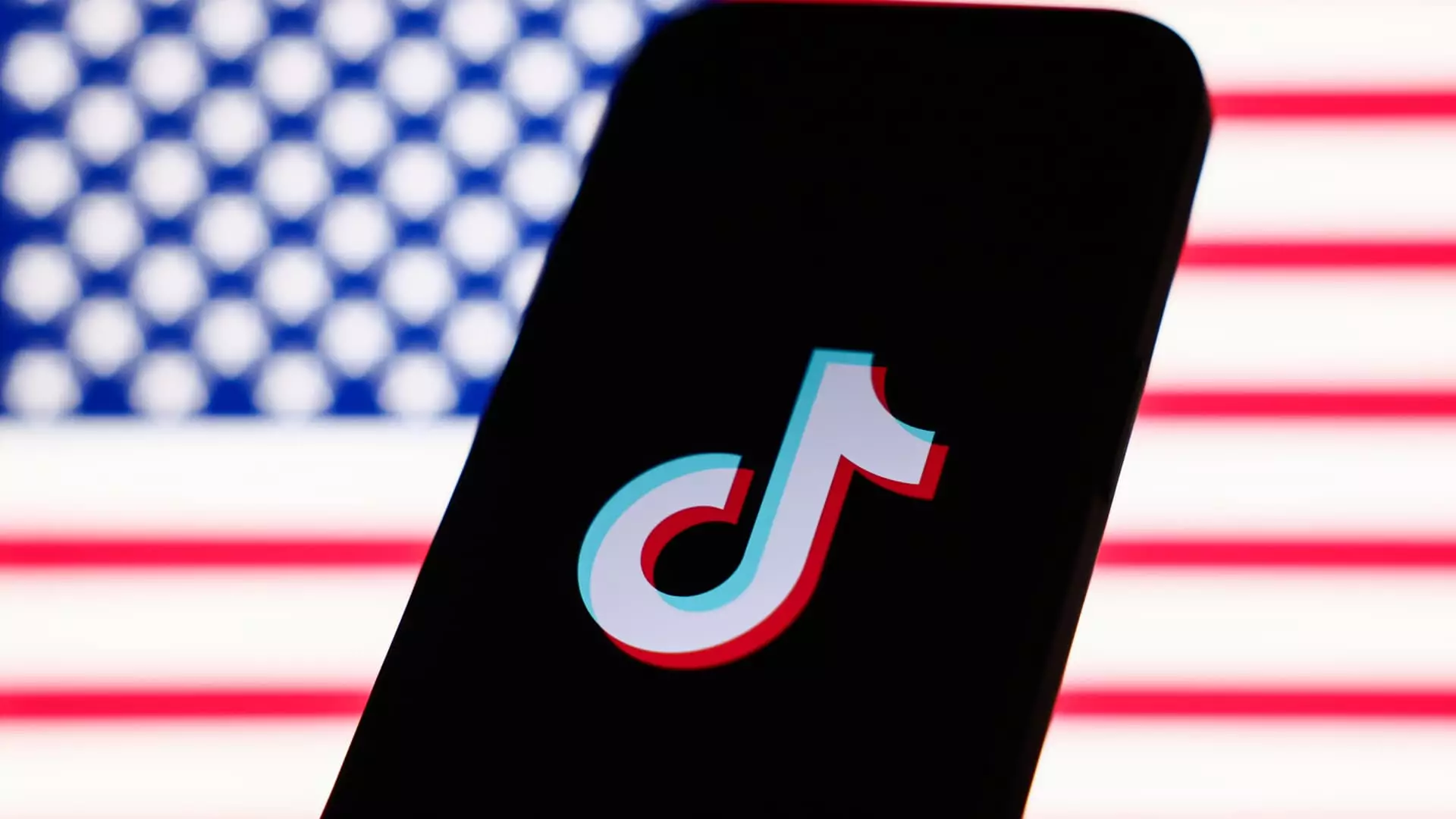 The High-Stakes Game of Acquiring TikTok’s U.S. Operations