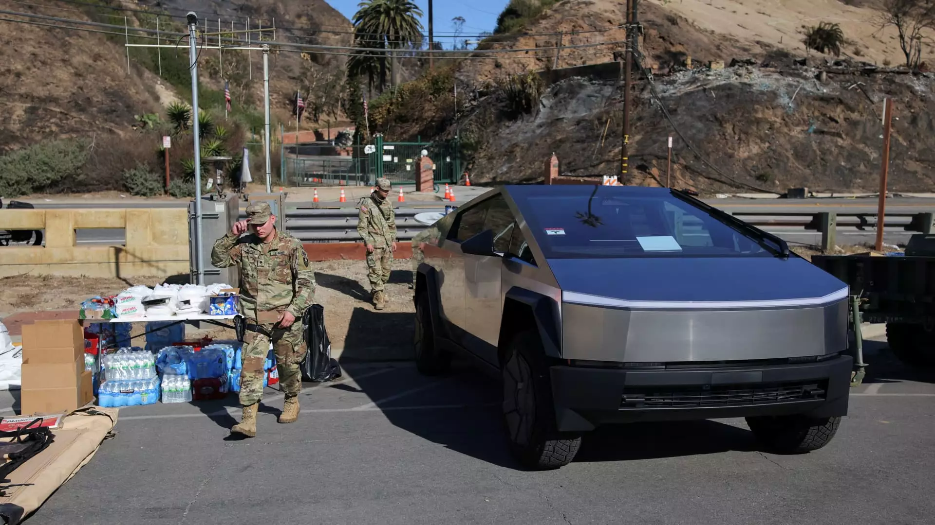 The Challenges and Strategies Behind Tesla’s Cybertruck Pricing and Delivery