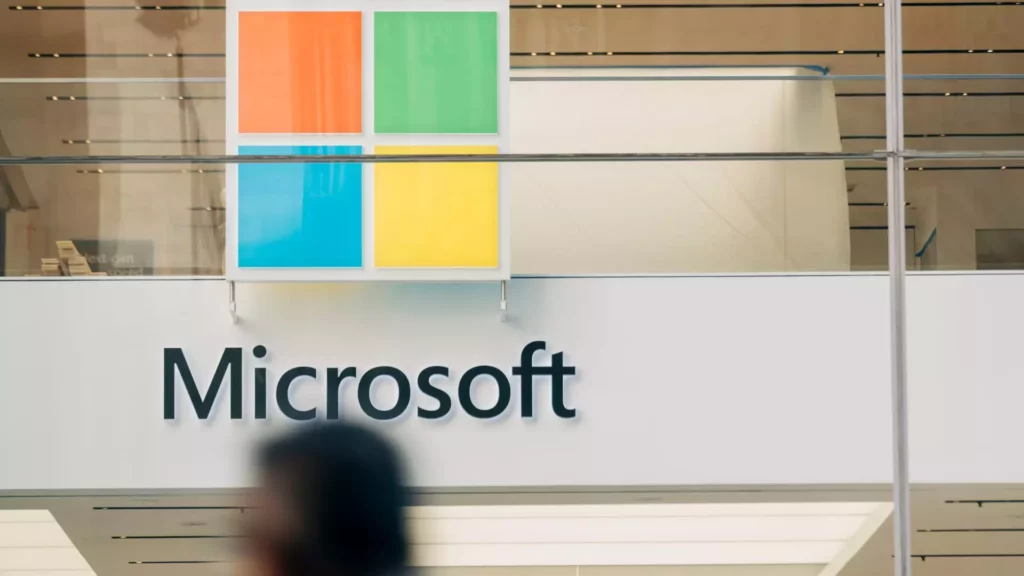 The Ripple Effects of a Microsoft Outage: Analyzing the Implications for Users and the Company