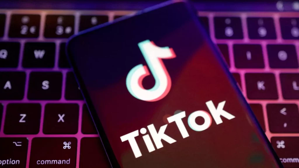 The 7 Dark Tactics That Make TikTok a Psychological Trap for Youth