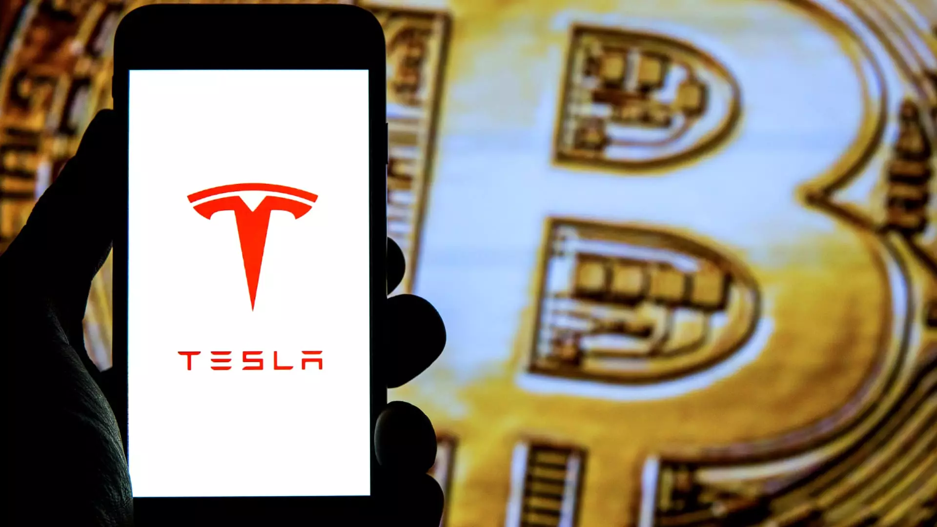 The Bold Oversight: How Tesla’s Missed Cryptocurrency Potential Undermines Its True Market Power