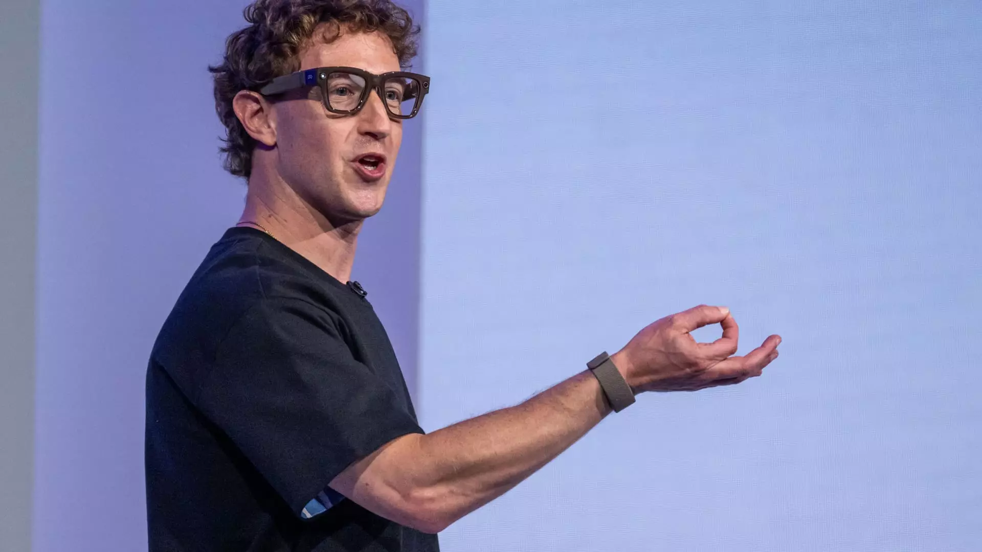 Unveiling the Future of Wearable Tech: The Power and Limitations of Meta’s Revolutionary Ray-Ban Display Glasses